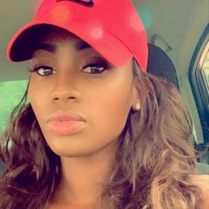 Meet your Posher, Natasha